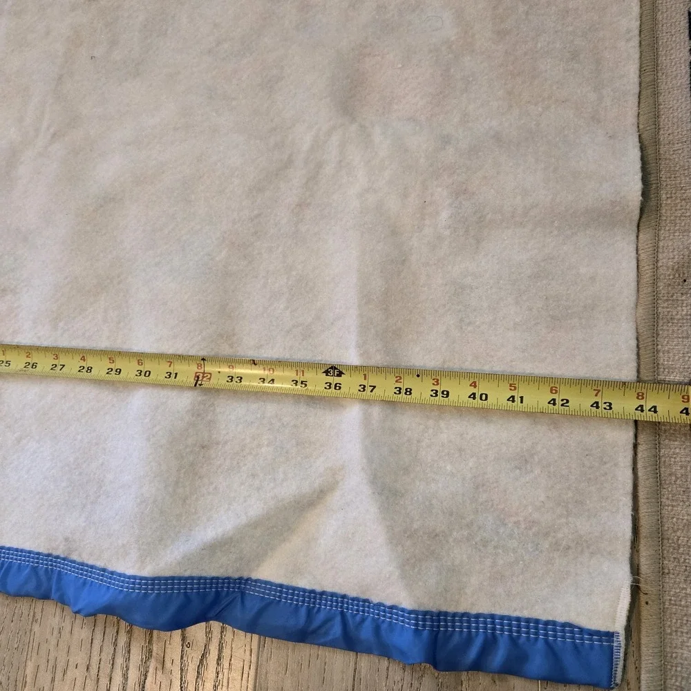 Vintage 90s Warner Bros. Looney Toons Space Jam Throw Blanket Satin‎ Trim